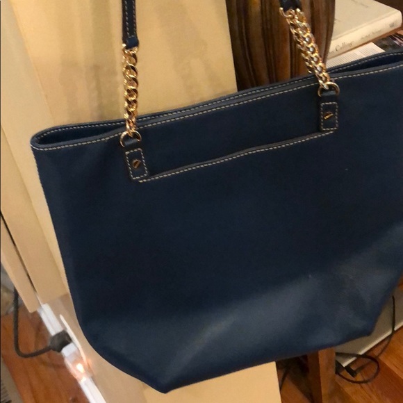 Michael Kors dark teal handbag. - Picture 3 of 5